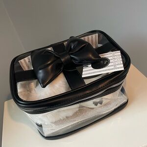 NWT PEPPERMINT & PINE 3 Piece Gift Set: Mug, Earmuffs, Cosmetic Bag